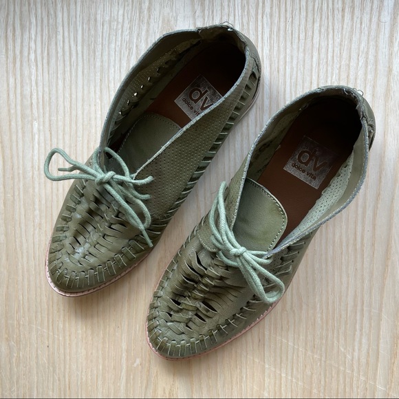 Dolce Vita | Weaved Oxfords in Olive Green - Picture 3 of 4
